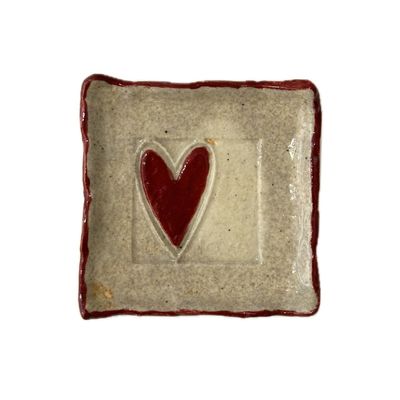 KAREN LIBA - MINI OFF-CENTERED HEART TRAY - CERAMIC - 2.25 X 2.25